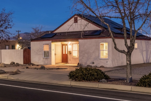 Single Family Home in Albuquerque